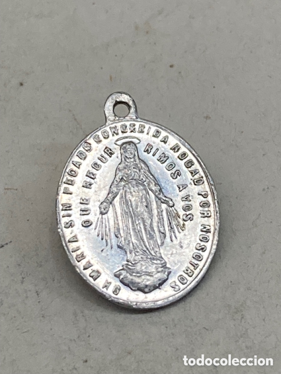 Antig&uuml;edades: Medalla met&aacute;lica religiosa/C18 - Foto 1