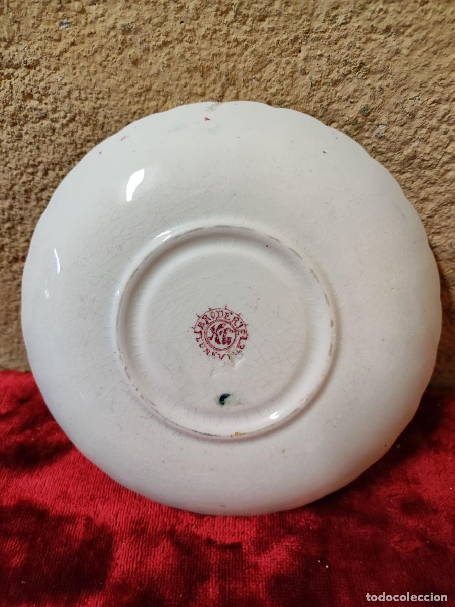 Antig&uuml;edades: Platito porcelana - Foto 2