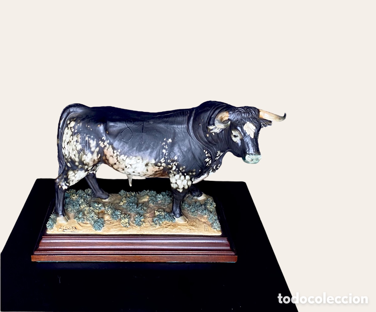 Antig&uuml;edades: Toro de Algora - Foto 4