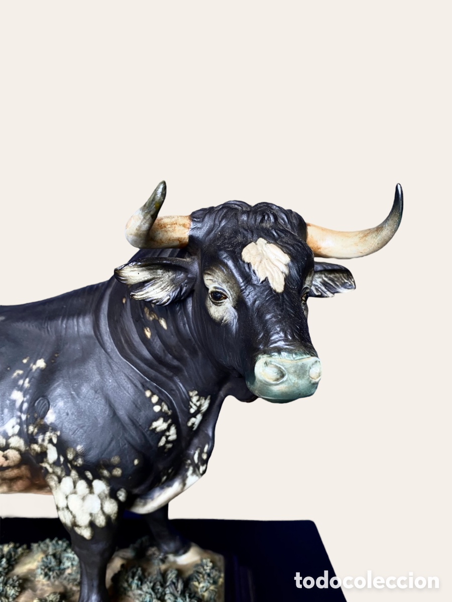 Antig&uuml;edades: Toro de Algora - Foto 1