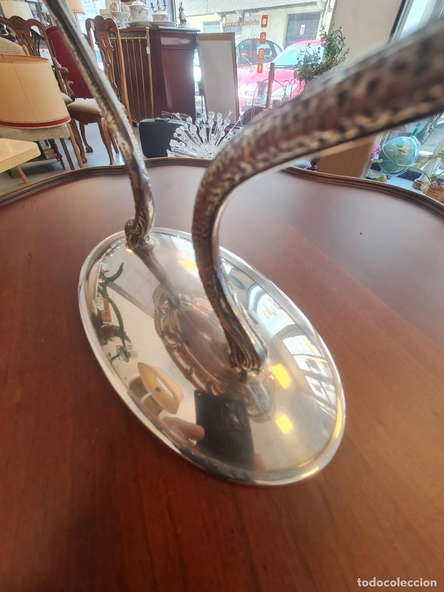 Antig&uuml;edades: Centro de mesa de alpaca plateada - Foto 5