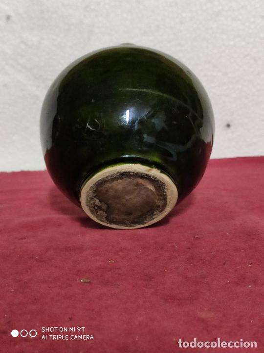 Antig&uuml;edades: peque&ntilde;a perula esmaltada verde 15 cm - Foto 5