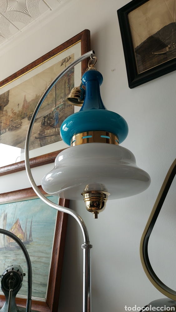 Antig&uuml;edades: L&aacute;mpara de techo opalina turquesa y blanco. Circa 1960 - Foto 1