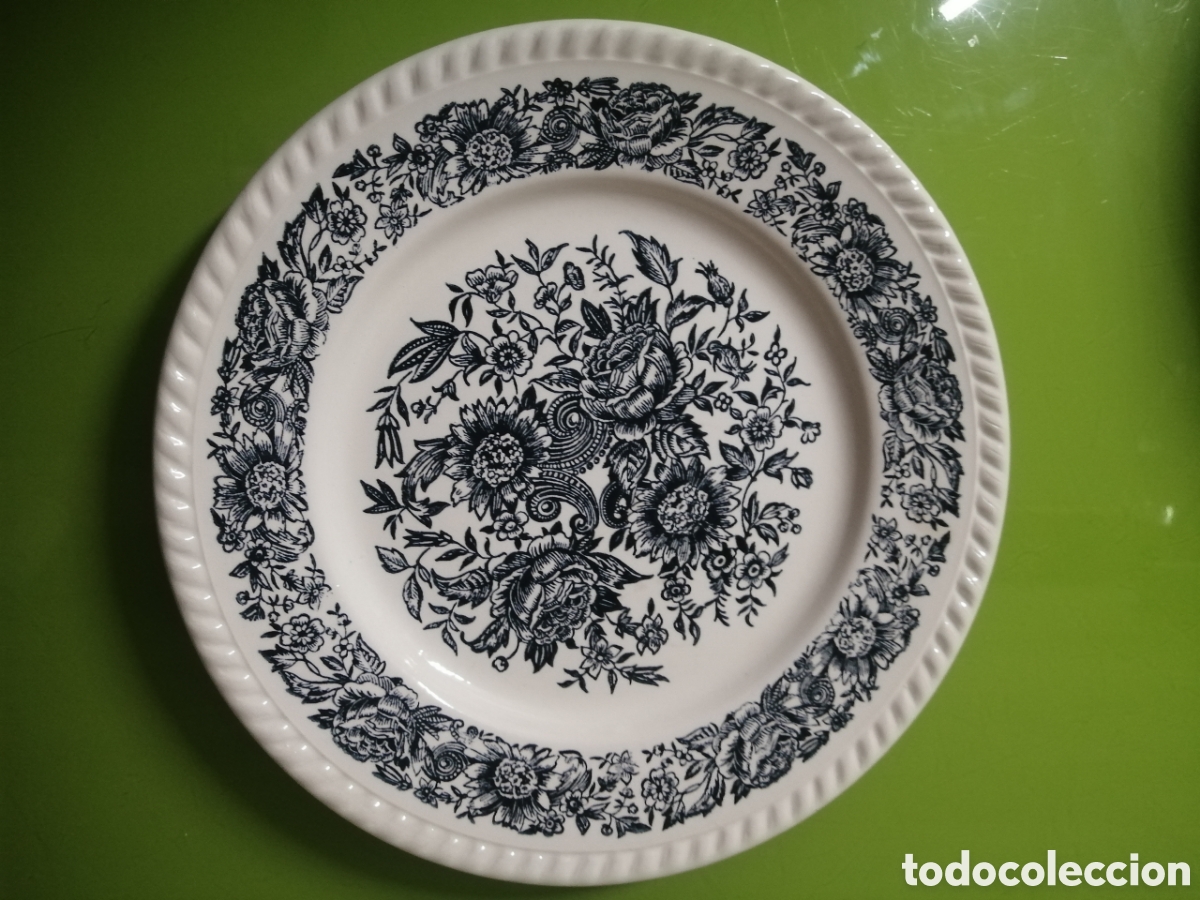 Antig&uuml;edades: Plato de porcelana - Foto 1