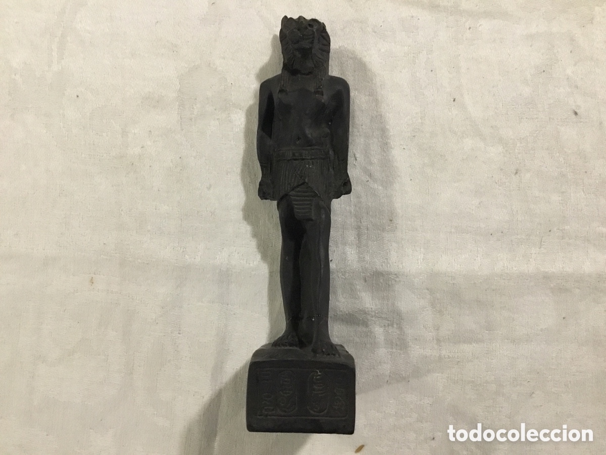 Antiguidades: Figura de calamita egipcia. Medidas 12 cm de alto