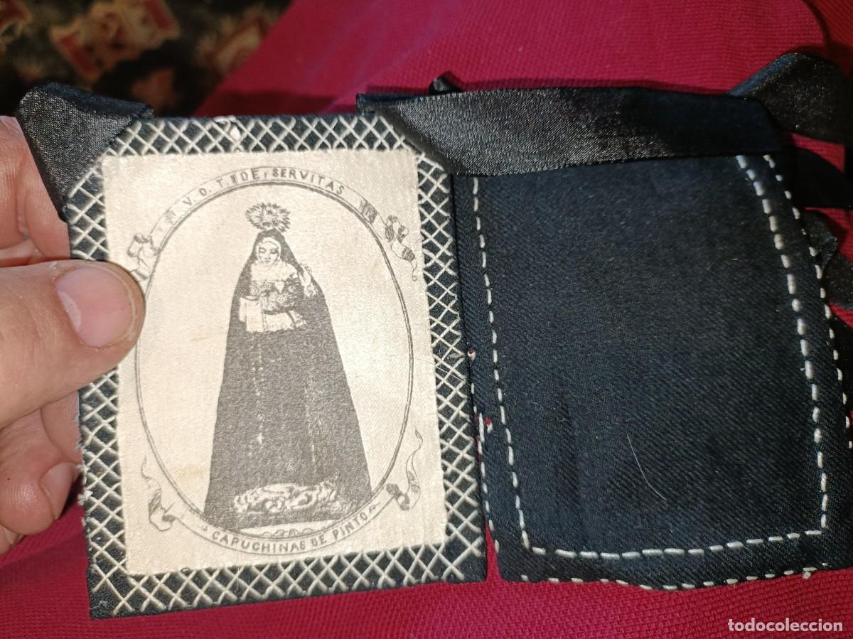 Antig&uuml;edades: Antiguo escapulario de las Capuchinas de Pinto - Foto 1