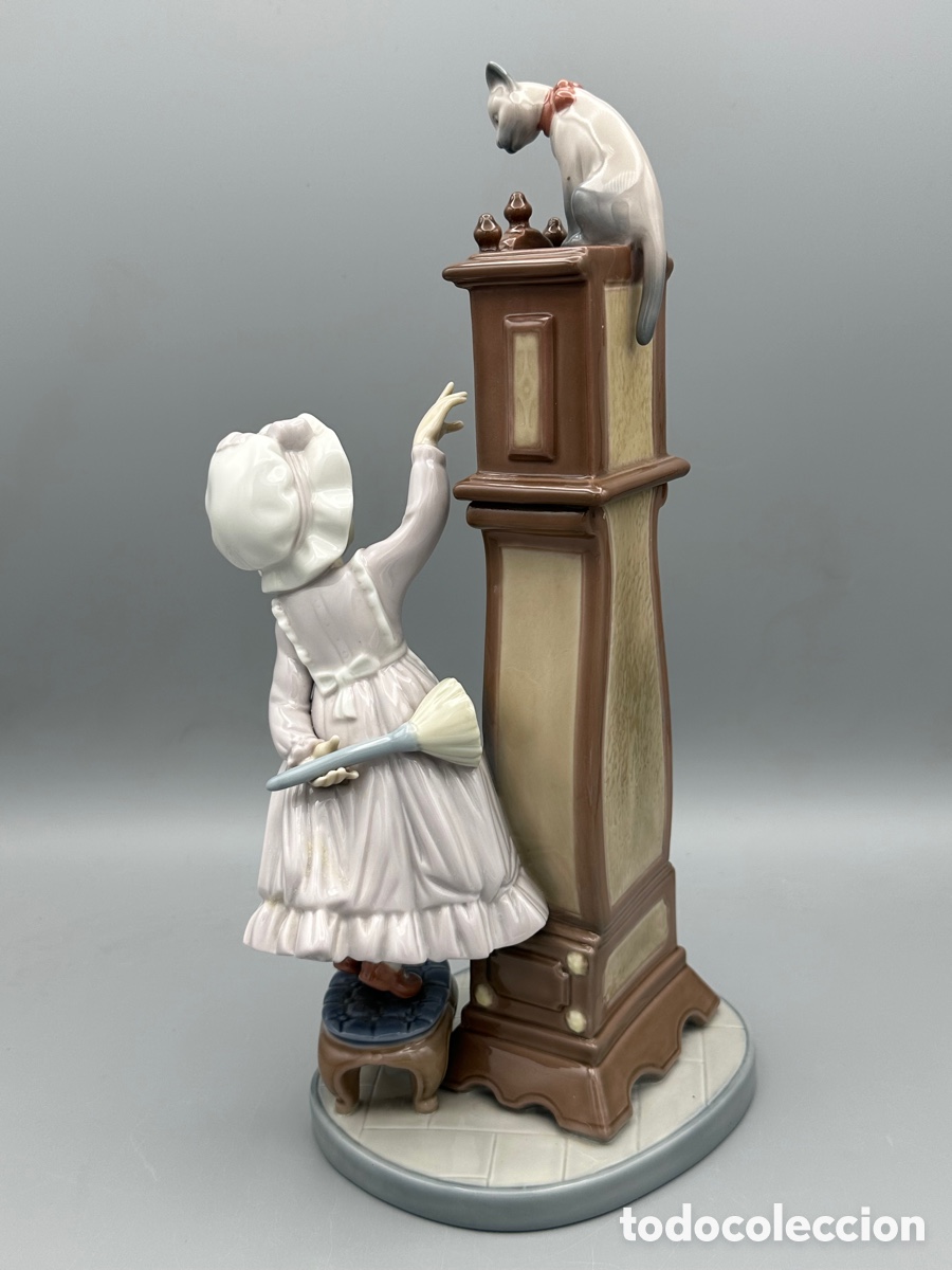 Antig&uuml;edades: REF: 01005347 &ldquo;NI&Ntilde;ITA PONIENDO LA HORA&rdquo; LLADR&Oacute; - Foto 8