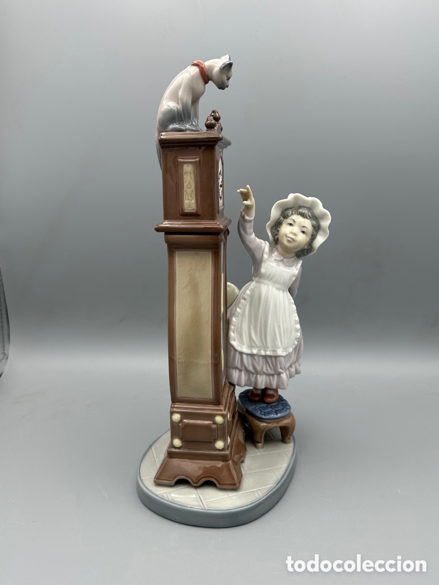 Antig&uuml;edades: REF: 01005347 &ldquo;NI&Ntilde;ITA PONIENDO LA HORA&rdquo; LLADR&Oacute; - Foto 10
