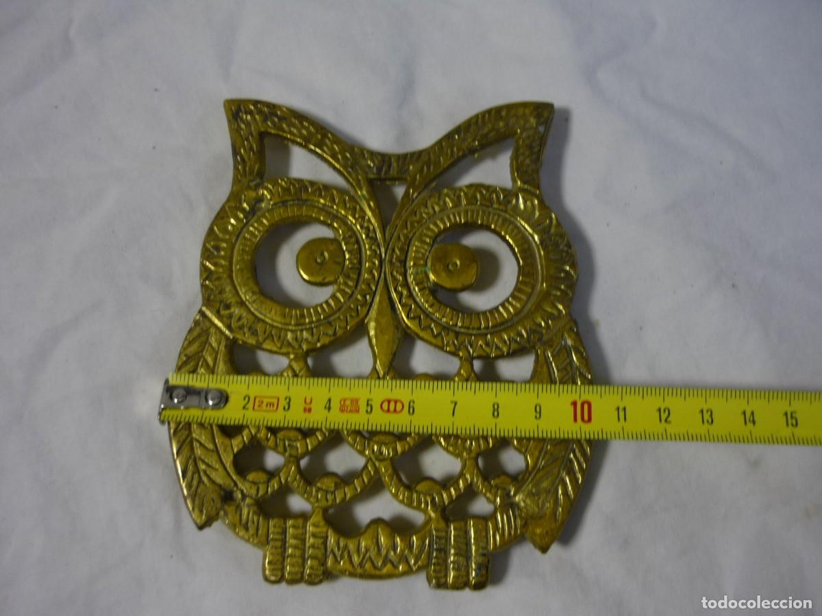 Antig&uuml;edades: Salvamanteles de bronce en forma de buho - Foto 6