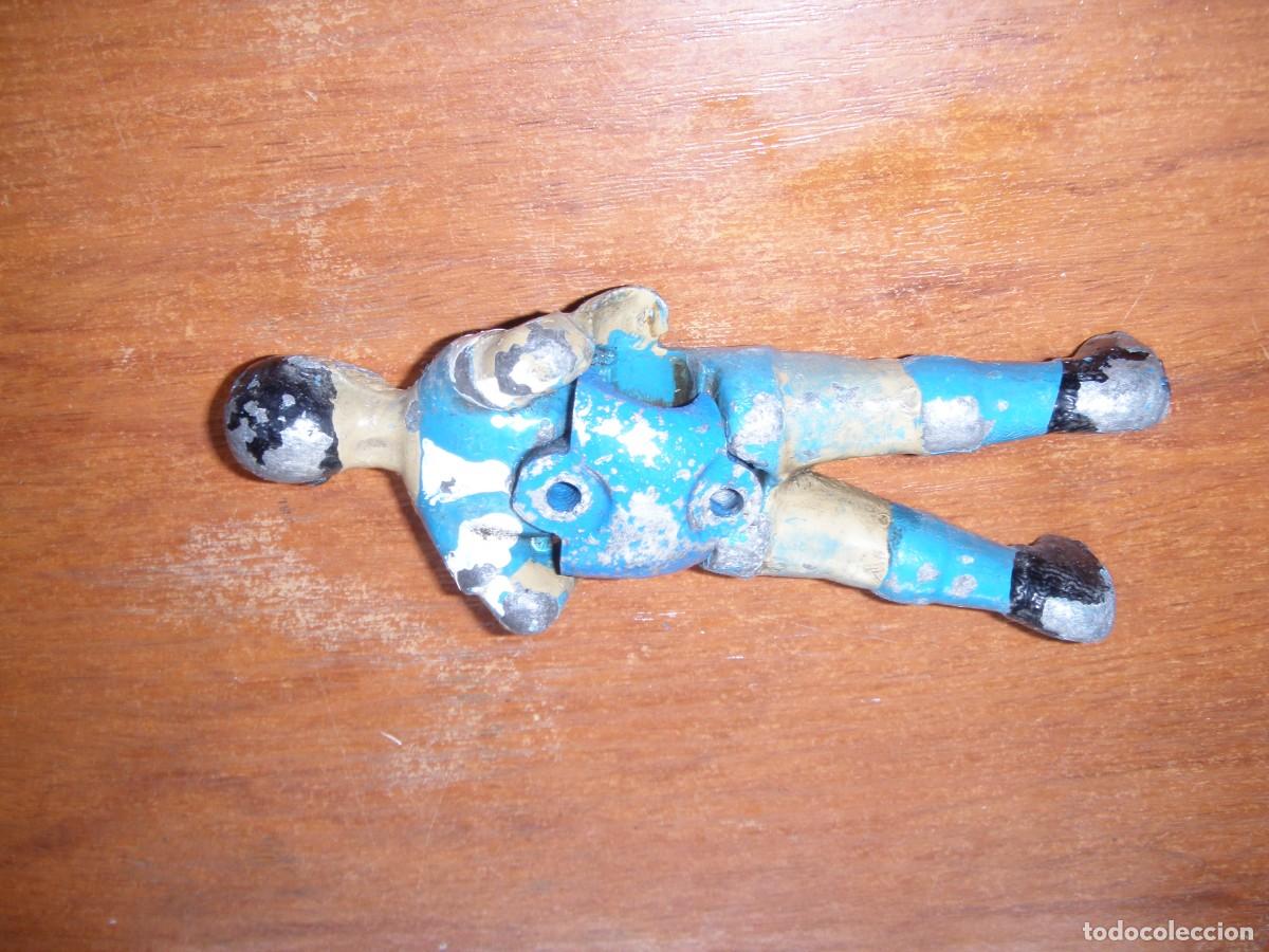 Antig&uuml;edades: antiguo mu&ntilde;eco de futbolin - Foto 4