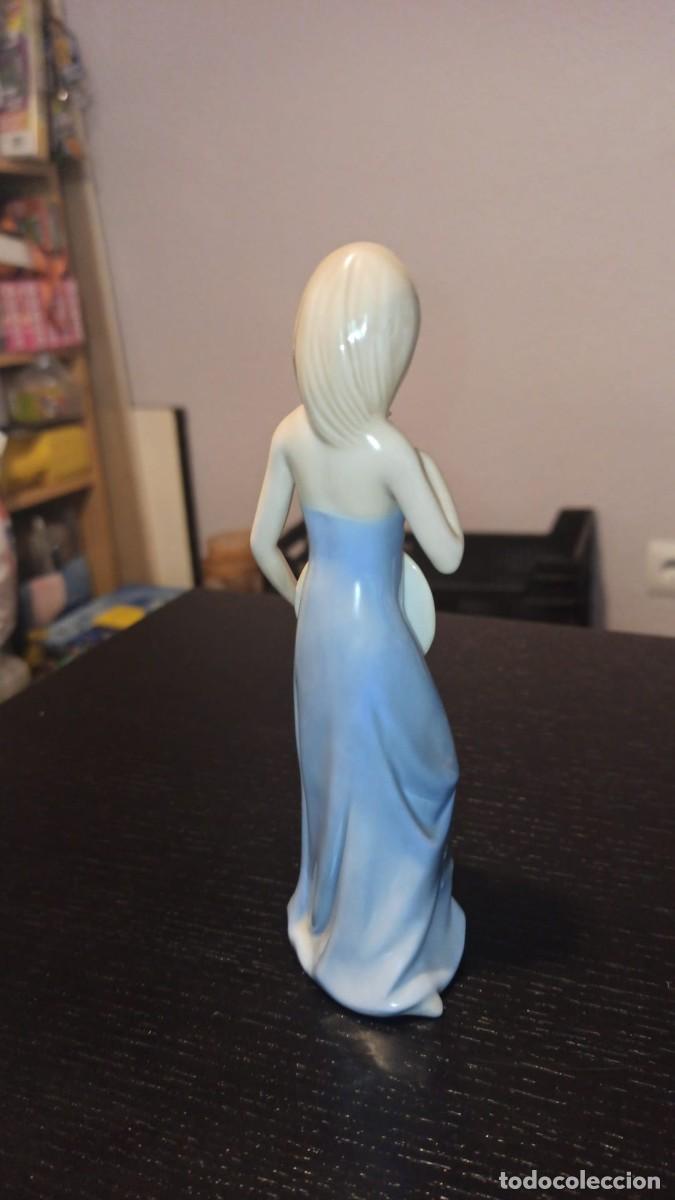 Antig&uuml;edades: Figura dama imitaci&oacute;n lladr&oacute; - Foto 2