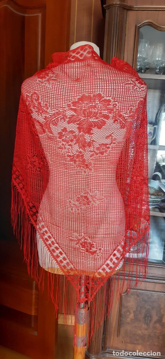 Antig&uuml;edades: MANT&Oacute;N DE PICO DE ENCAJE ROJO. - Foto 3