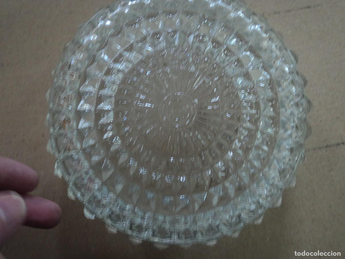 Antig&uuml;edades: Cenicero de Cristal - Foto 2