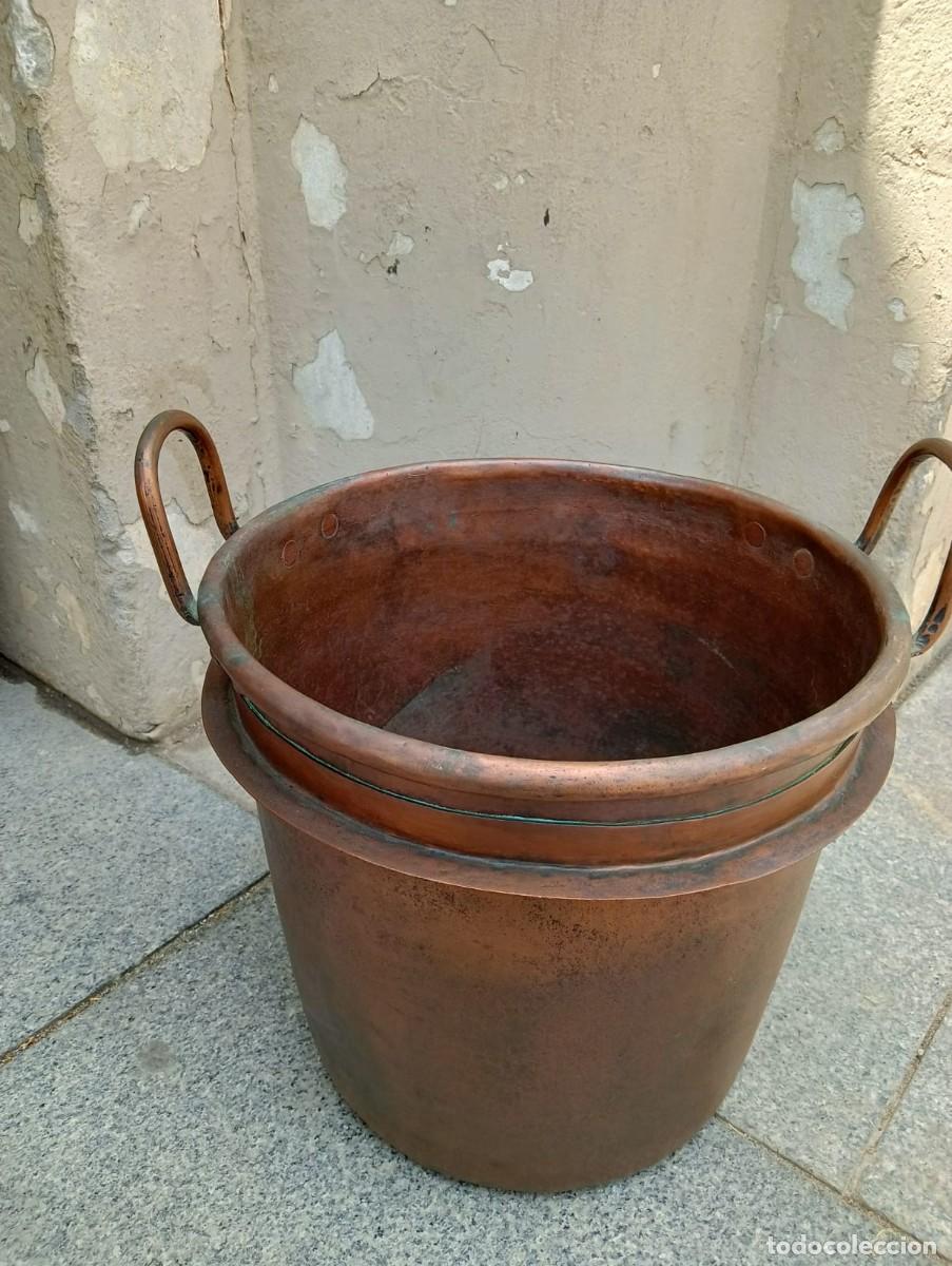 Antig&uuml;edades: Le&ntilde;ero de cobre con refuerzo lateral - Foto 1