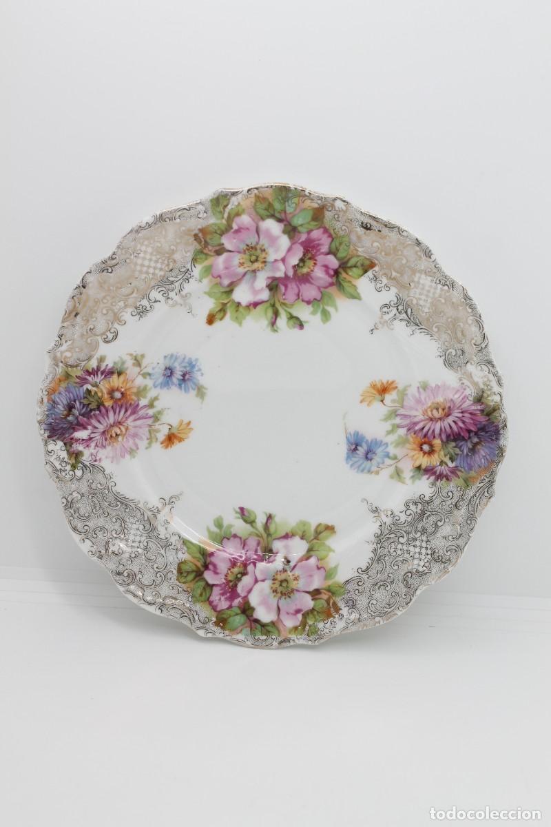 Antig&uuml;edades: plato FLORAL antiguo - Foto 1