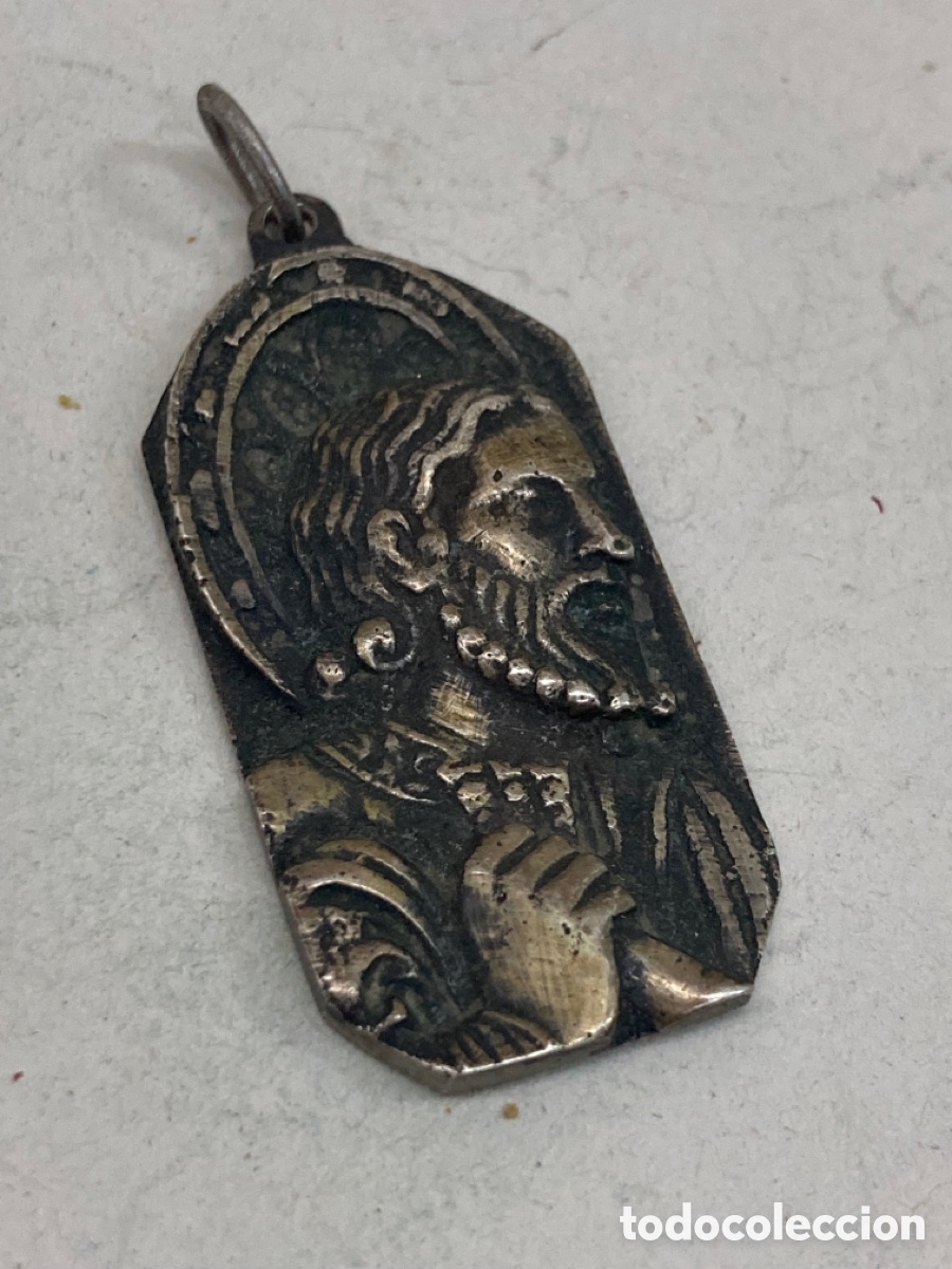 Antig&uuml;edades: Medida de plata religiosa C17 - Foto 1