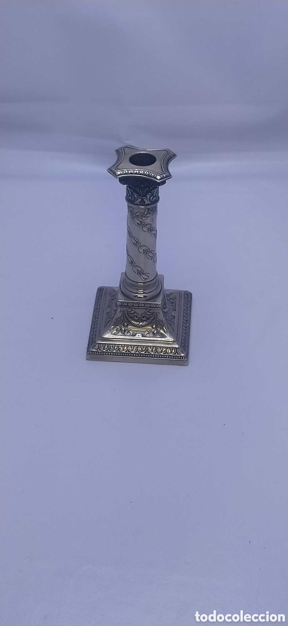 Antig&uuml;edades: Candelero columna corintia plateada - Foto 2