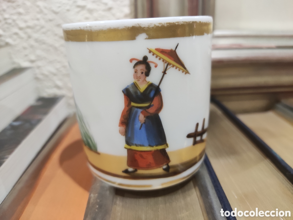 Antig&uuml;edades: Taza chocolate pasajes o moncloa - Foto 1
