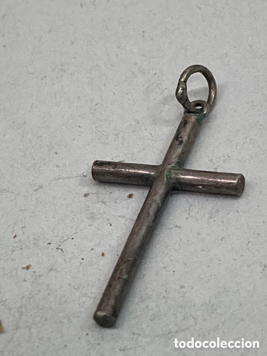 Antig&uuml;edades: Cruz de plata C15 - Foto 1