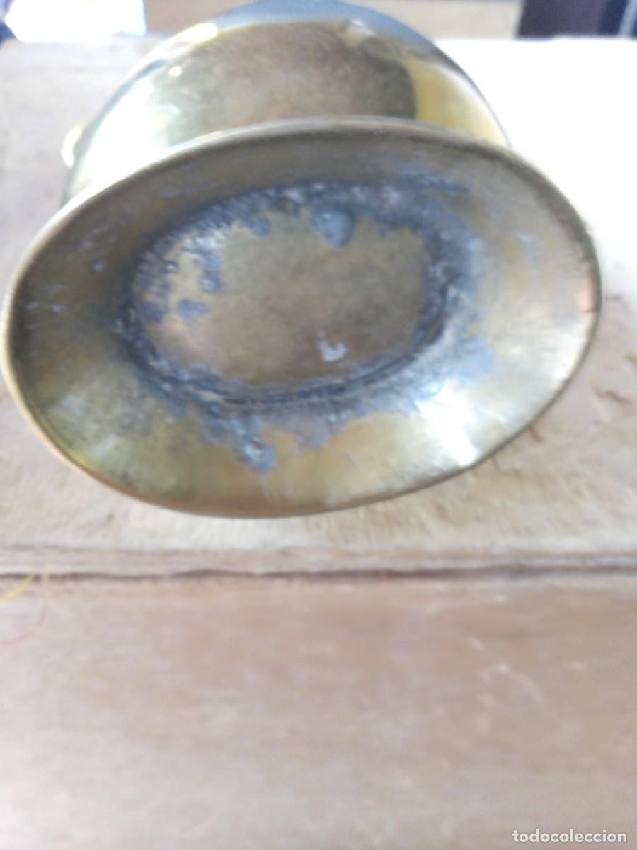 Antig&uuml;edades: JARRA DE LATON CON TAPA - Foto 3