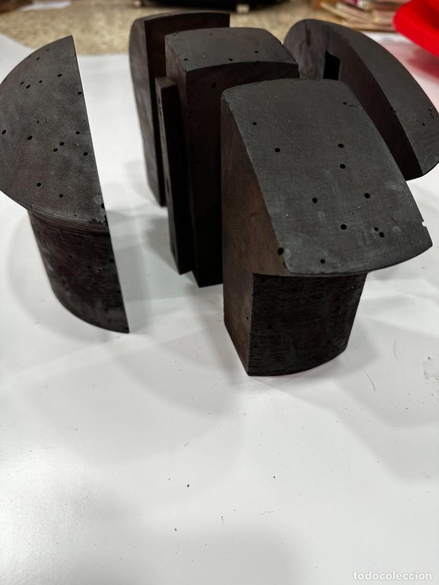 Antig&uuml;edades: HORMA DE GORRA MADERA - Foto 5