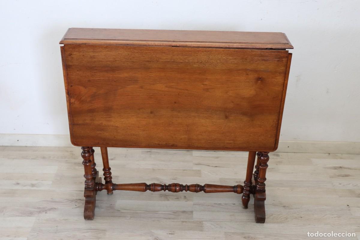 Antig&uuml;edades: Mesa de nogal, siglo XIX - Foto 9