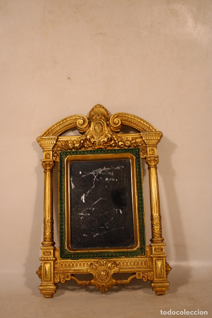 Antig&uuml;edades: espejo de resina dorada - Foto 7