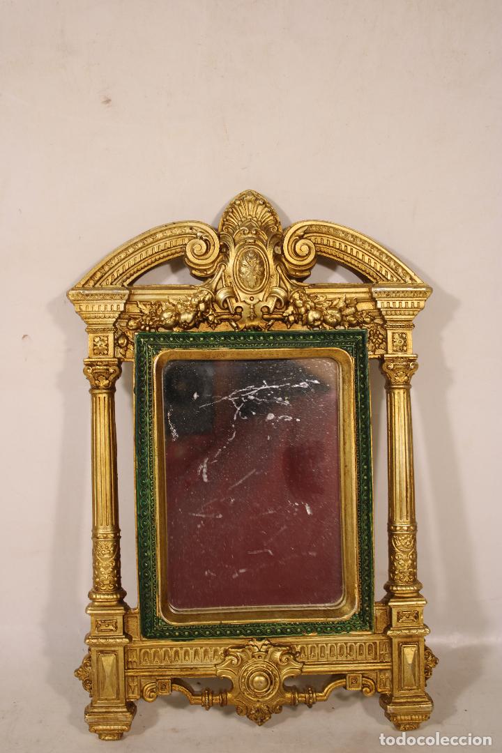 Antig&uuml;edades: espejo de resina dorada - Foto 1