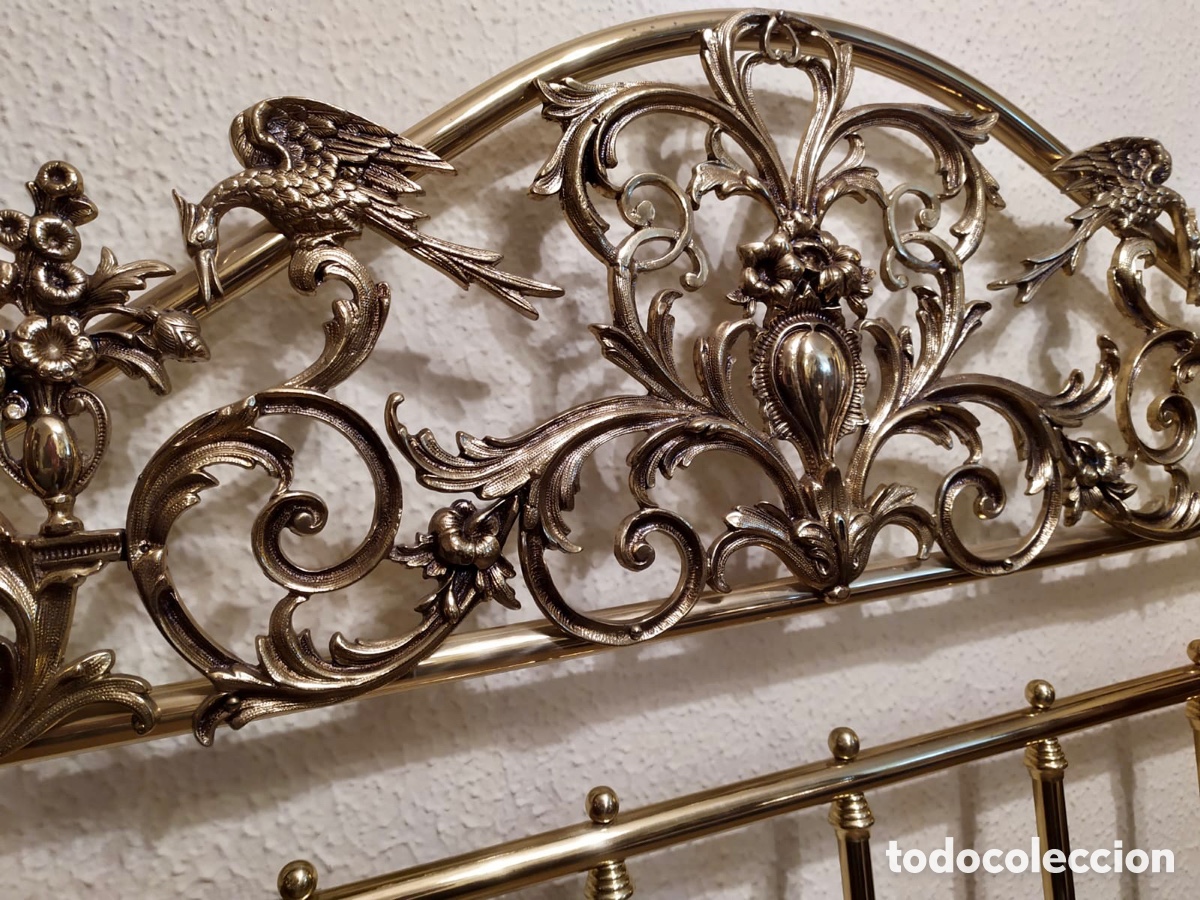 Antig&uuml;edades: Cabecero y piecero de cama de bronce y lat&oacute;n - Foto 4