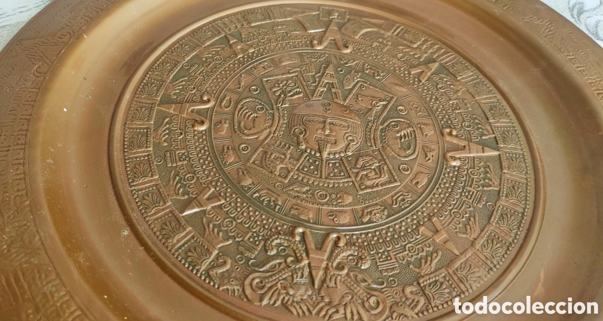 Antig&uuml;edades: Plato cobre calendario maya - Foto 1