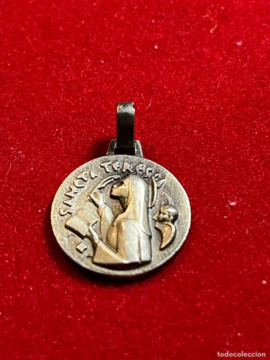 Antig&uuml;edades: Medalla religiosa - Foto 1