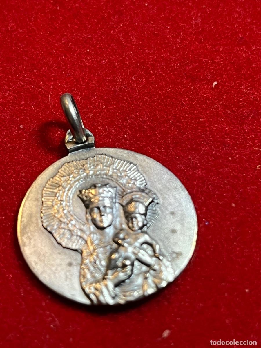 Antig&uuml;edades: Medalla religiosa - Foto 1