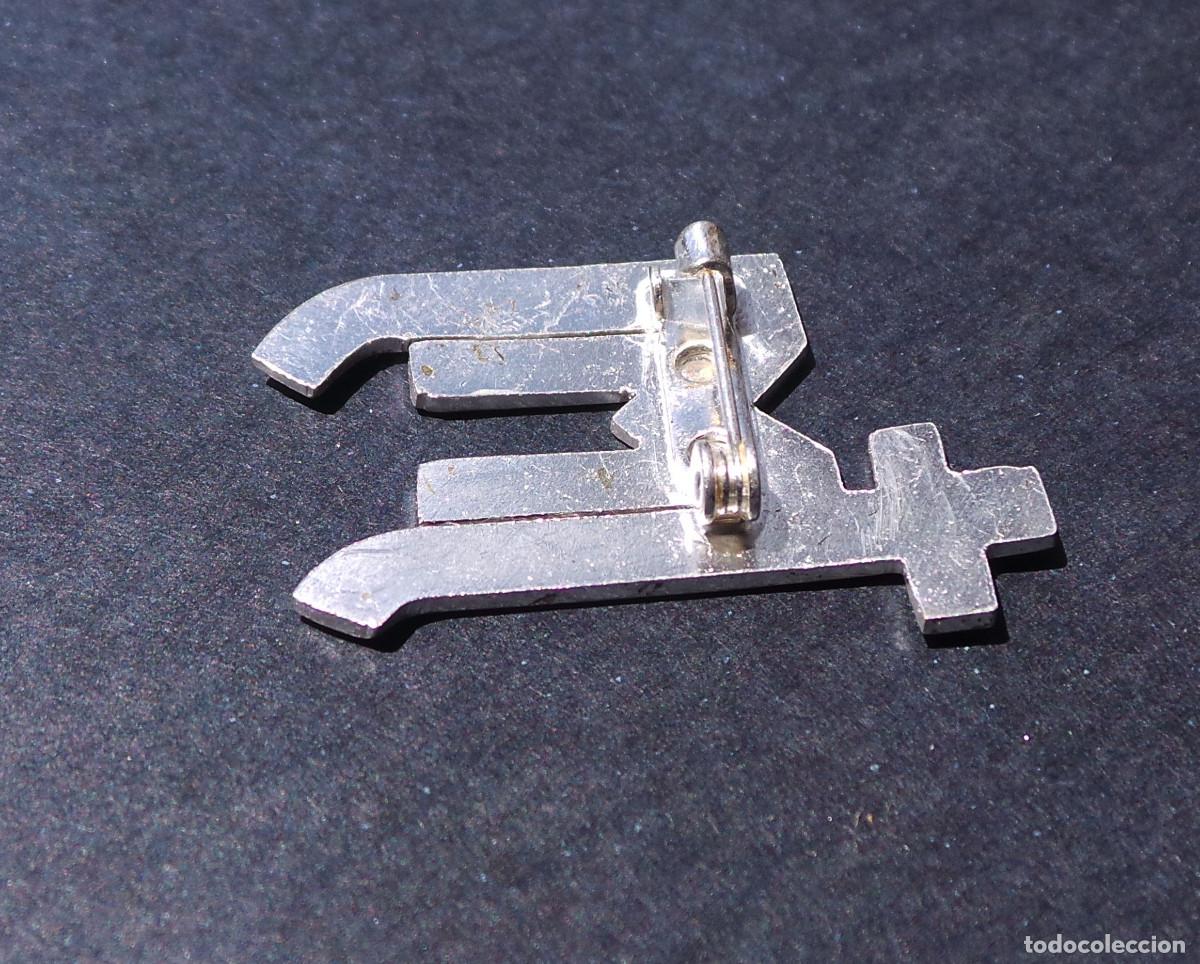 Antig&uuml;edades: INSIGNIA RELIGIOSA. - Foto 3