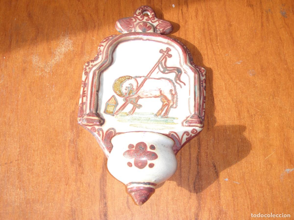Antig&uuml;edades: PRECIOSA BENDITERA CERAMICA MARCA ABACABA - Foto 1