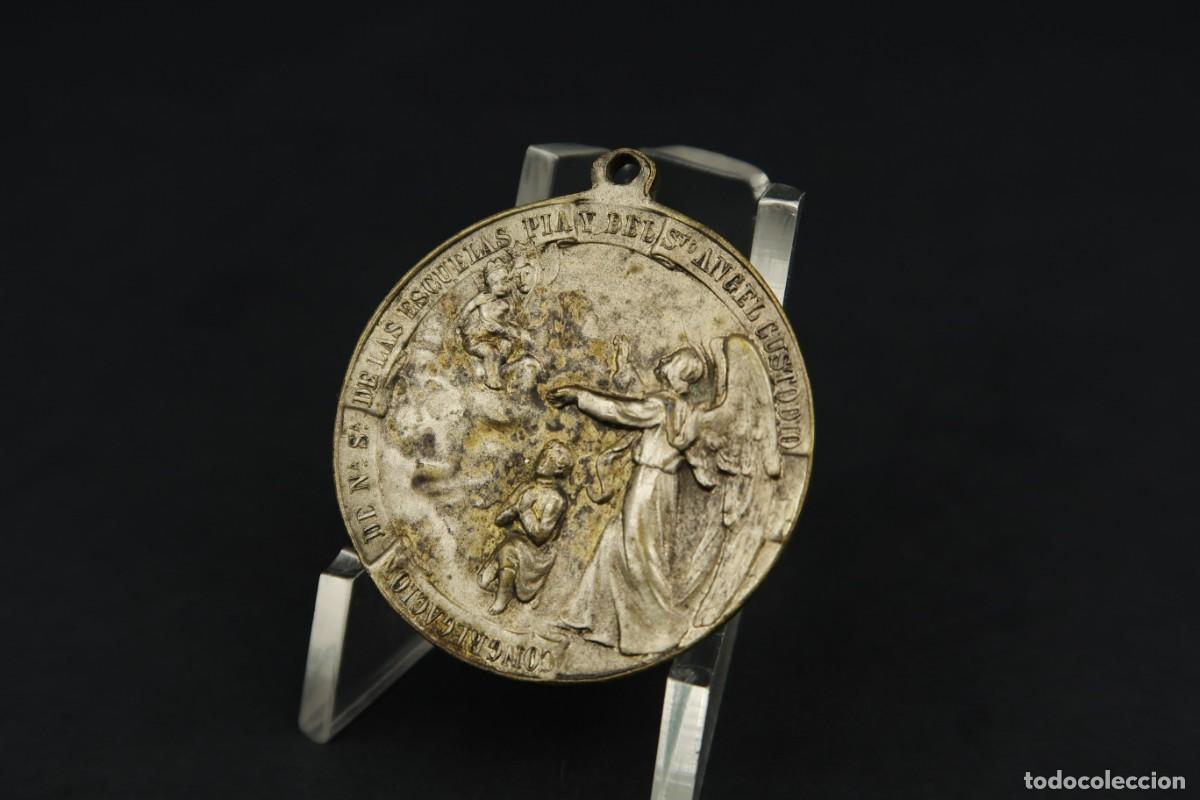 Antig&uuml;edades: Antigua Medalla Religiosa - Foto 2