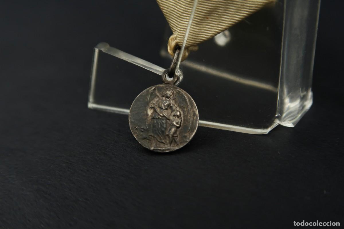 Antig&uuml;edades: Antigua Medalla Religiosa de Plata - Foto 6
