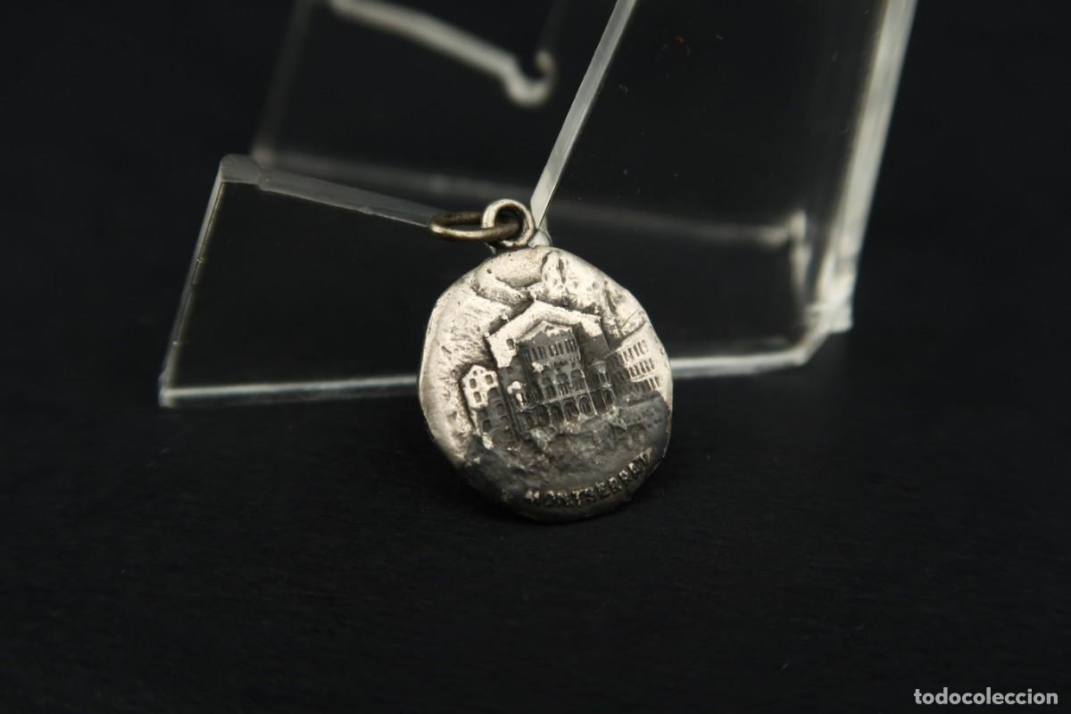 Antig&uuml;edades: Antigua Medalla Religiosa de Plata - Foto 5