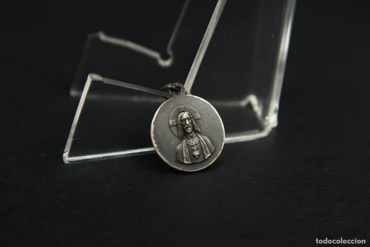 Antig&uuml;edades: Antigua Medalla Religiosa de Plata - Foto 1