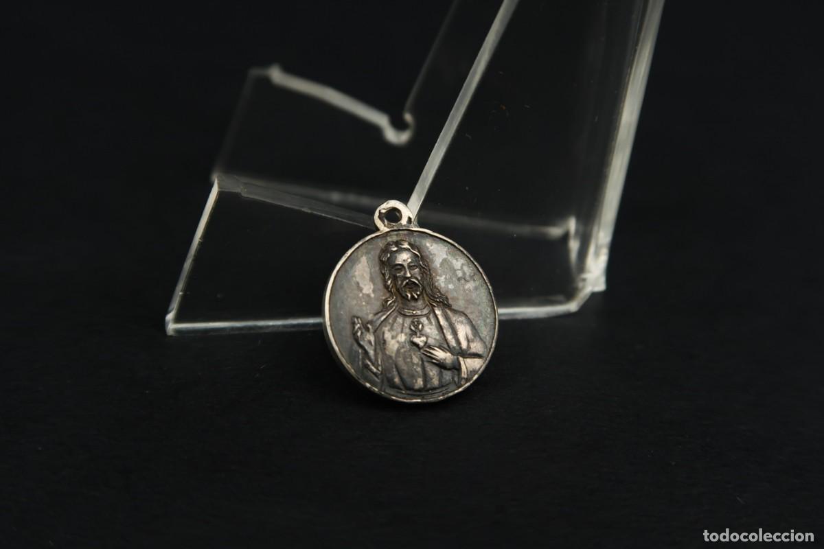 Antig&uuml;edades: Antigua Medalla Religiosa de Plata - Foto 4