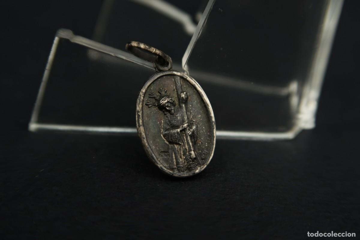 Antig&uuml;edades: Antigua Medalla Religiosa de Plata - Foto 3