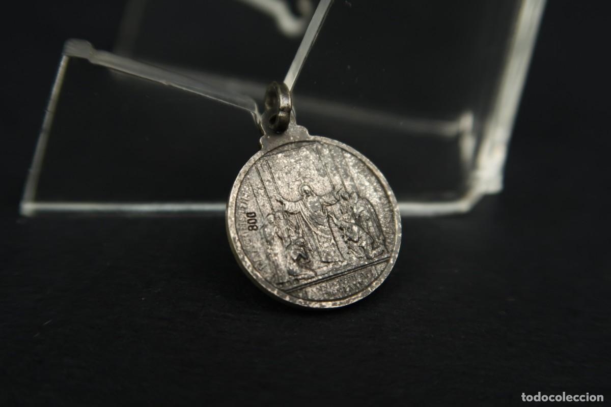 Antig&uuml;edades: Antigua Medalla Religiosa de Plata - Foto 5