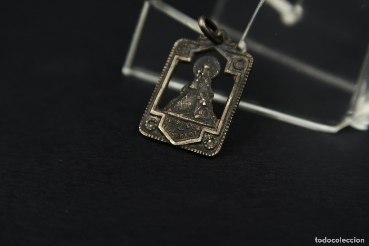 Antig&uuml;edades: Antigua Medalla Religiosa de Plata - Foto 3