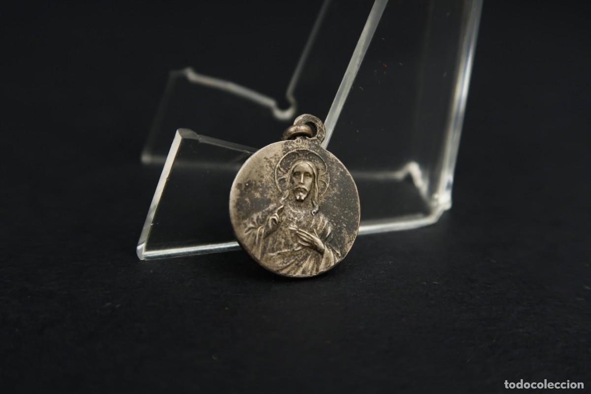 Antig&uuml;edades: Antigua Medalla Religiosa de Plata - Foto 5