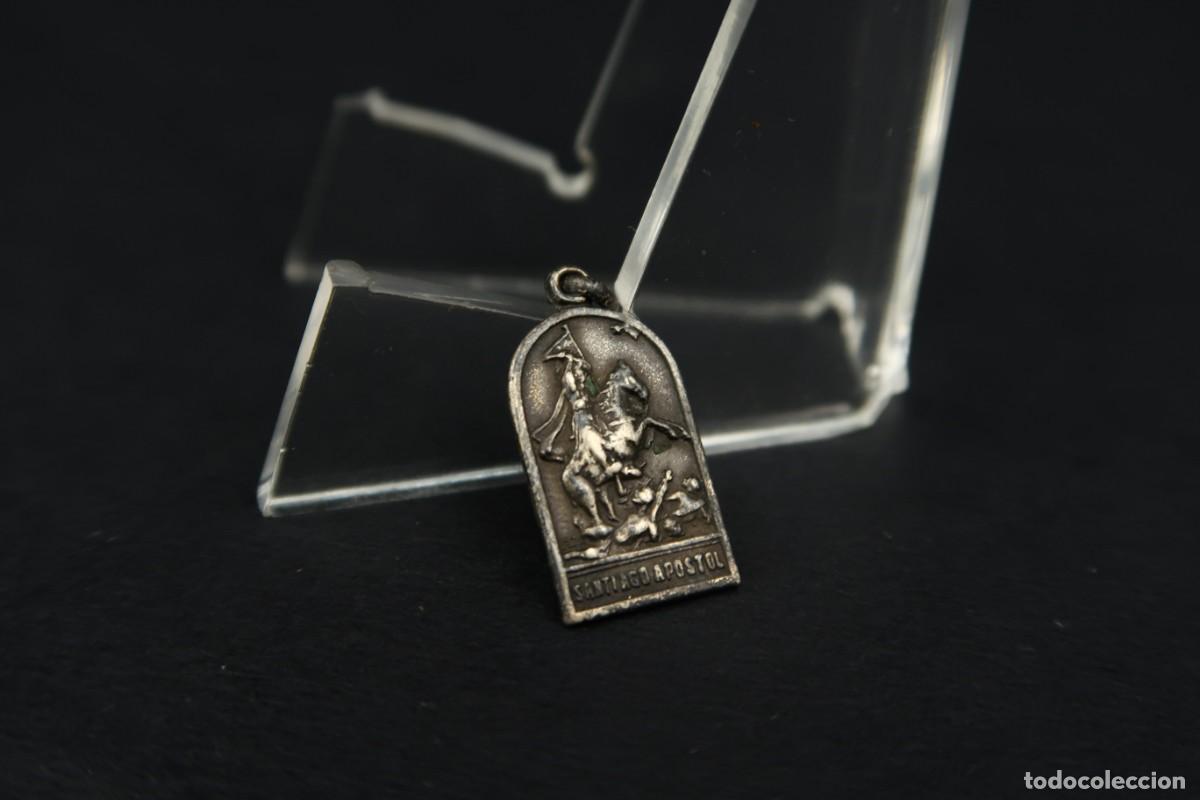 Antig&uuml;edades: Antigua Medalla Religiosa de Plata - Foto 1