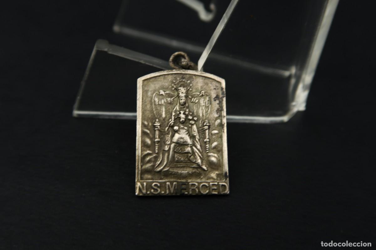 Antig&uuml;edades: Antigua Medalla Religiosa de Plata - Foto 1