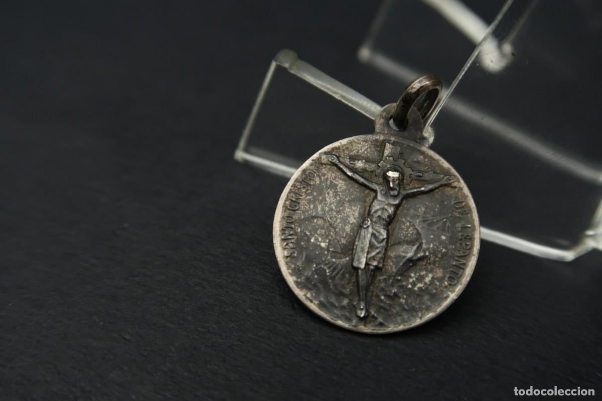 Antig&uuml;edades: Antigua Medalla Religiosa de Plata - Foto 3