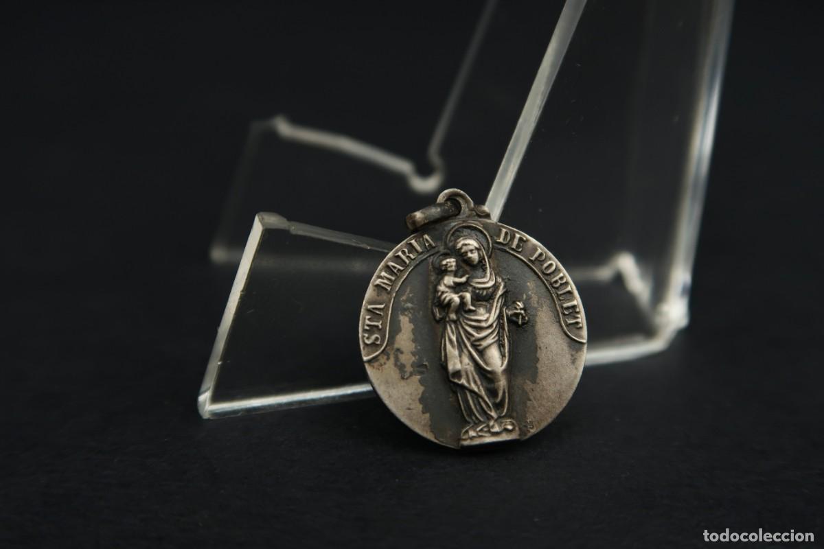 Antig&uuml;edades: Antigua Medalla Religiosa de Plata - Foto 2