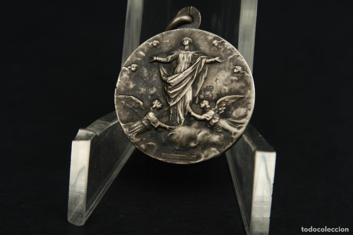 Antig&uuml;edades: Antigua Medalla Religiosa de Plata - Foto 4