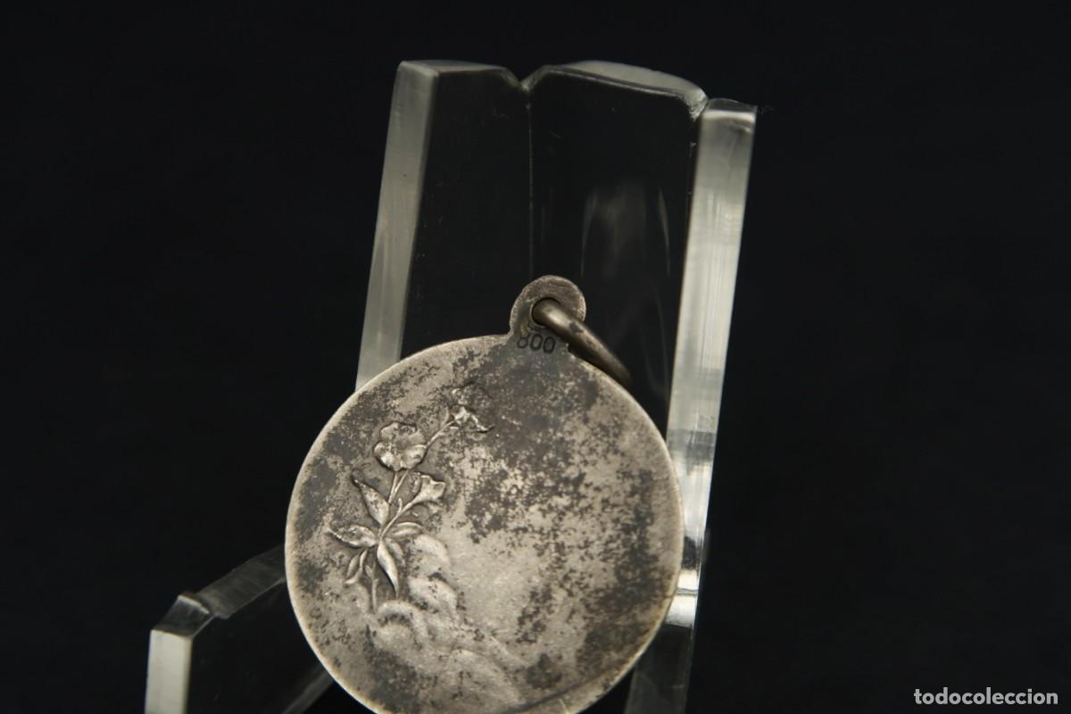 Antig&uuml;edades: Antigua Medalla Religiosa de Plata - Foto 7