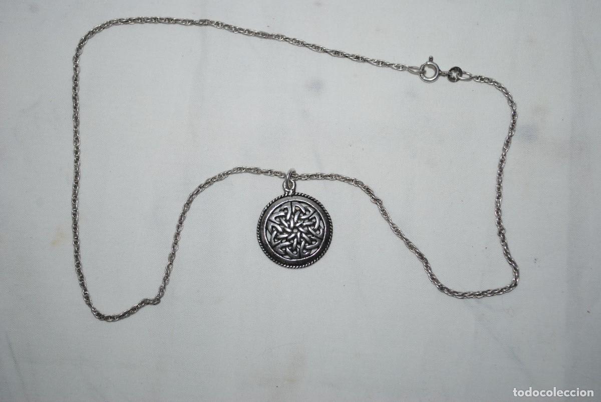 Antig&uuml;edades: CADENA Y MEDALLA DE PLATA CON CUPIDO . - Foto 1